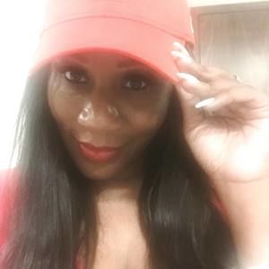 Meet your Posher, Angie